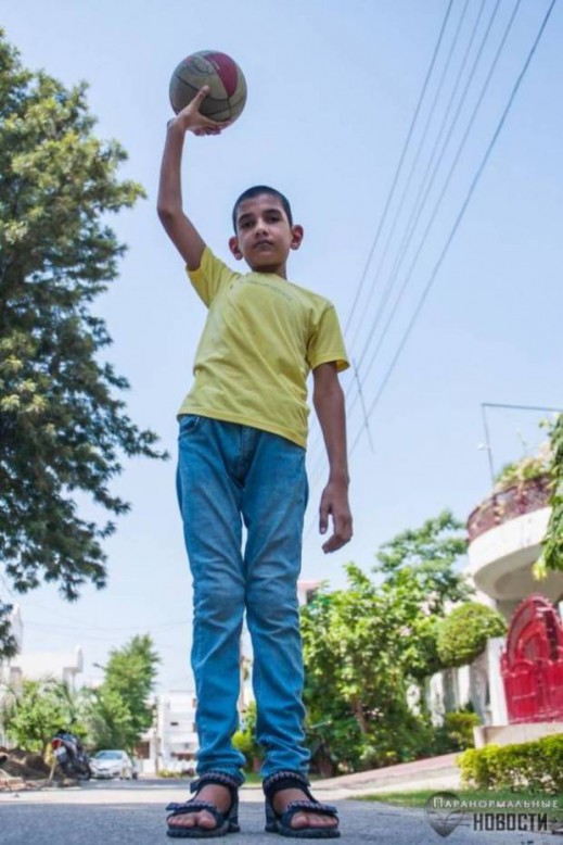 Самый высокий пятилетний мальчик в мире